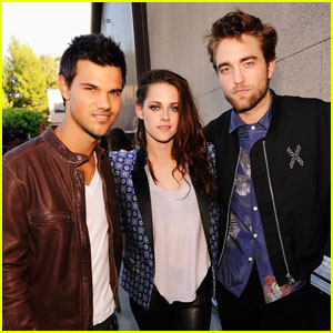 Kristen Stewart & Robert Pattinson - Teen Choice Awards 2012