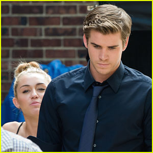 Miley Cyrus & Liam Hemsworth: 'Paranoia' Pair