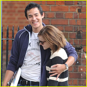 Emma Watson & Will Adamowicz: Sunday Stroll in London