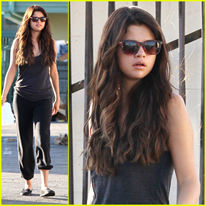 Selena Gomez: Hot Day on 'Parental Guidance Suggested' Set