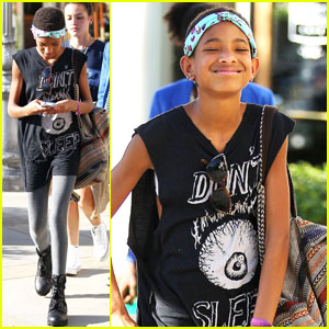 Willow Smith: Phone Spa Beauty