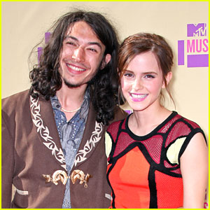 Emma Watson: MTV VMAs 2012 with Ezra Miller