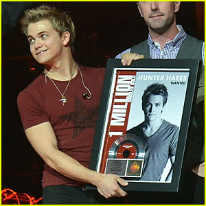 Hunter Hayes: 'Wanted' Sells Over One Million Tracks!