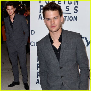 Jeremy Irvine: 'Great Expectations' Premiere at TIFF!