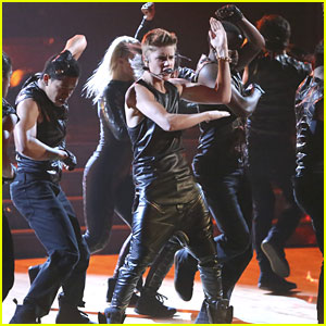Justin Bieber Performs 'As Long As You Love Me' on 'DWTS'