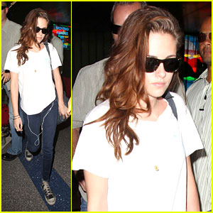 Kristen Stewart Lands At LAX