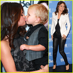 Selena Gomez: 'Hotel Transylvania' Premiere with Jaxon Bieber!