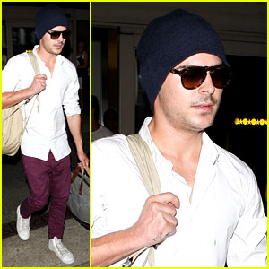 Zac Efron: Home From Venice!