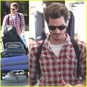 Andrew Garfield: Lots O' Luggage at LAX