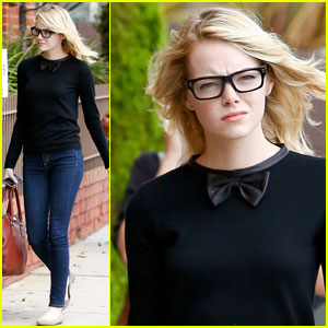 Emma Stone: Bow Ties are Cool