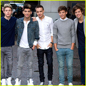 One Direction: Launching Debut Perfume?