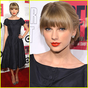 Taylor Swift: 'Red' Listening Party at Target