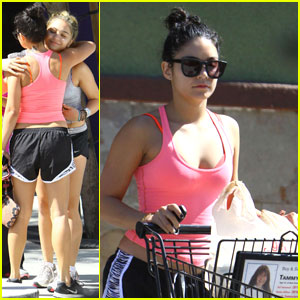 Vanessa Hudgens: Sisterly Workout with Stella!