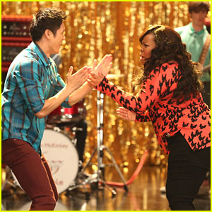 Amber Riley & Harry Shum Jr: Hand Jive on 'Glee'!