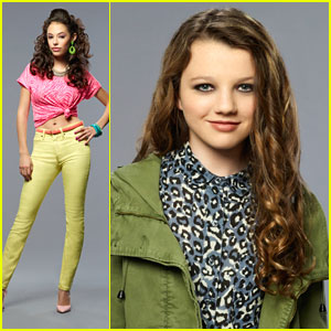 Chloe Bridges: First Look at 'Carrie Diaries' Donna LaDonna!