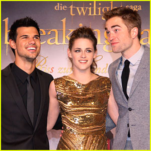 Kristen Stewart & Taylor Lautner: 'Breaking Dawn' Premiere in Berlin