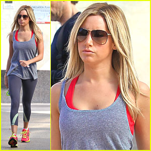 Ashley Tisdale: Fitness on Friday