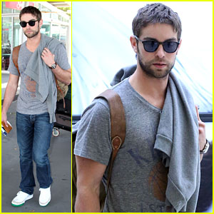Chace Crawford Arrives In Australia!