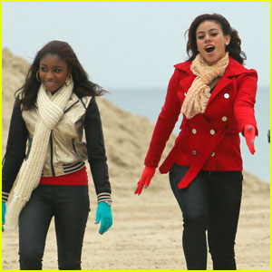 Fifth Harmony: X Factor Holiday Beach Shoot!
