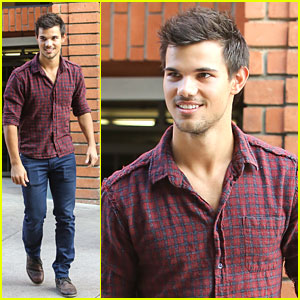 Taylor Lautner Hated His 'Twilight' Wig