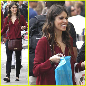 Nikki Reed: French Market Shopping in New Orleans