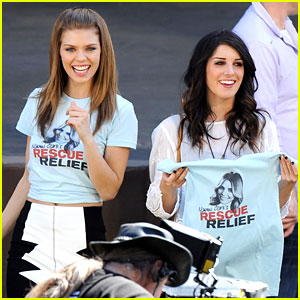 Shenae Grimes & AnnaLynne McCord: Rescue Relief on '90210'