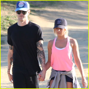 Ashley Tisdale: Valentine's Day with Christopher French!