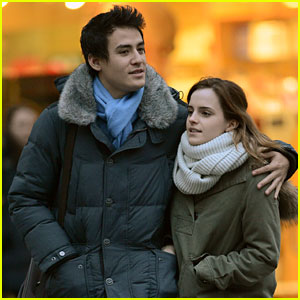 Emma Watson & Will Adamowicz: New York City Stroll!