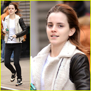 Emma Watson Runs to Lunch in NYC
