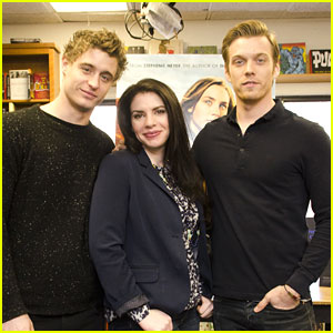 Jake Abel & Max Irons Share Fave 'Host' Moments
