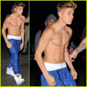 Justin Bieber: Shirtless Birthday Boy!