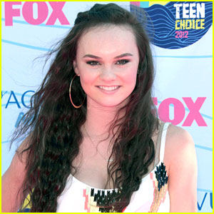 Madeline Carroll: The CW's 'Blink' Lead!