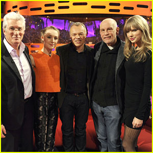 Taylor Swift & Saoirse Ronan: 'Graham Norton Show' Guests!