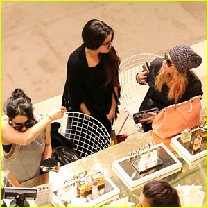 Selena Gomez, Vanessa Hudgens & Ashley Benson: Perfume Shoppers in Paris