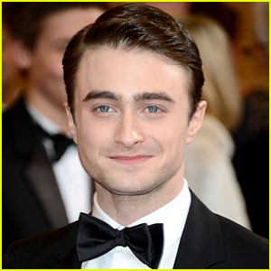 Daniel Radcliffe Talks Stage Return in 'The Cripple of Inishmaan'