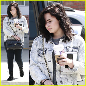 Demi Lovato: Coffee Pick Up