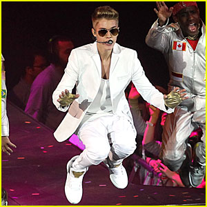 Justin Bieber: 'Believe' O2 Arena Performance Pictures!