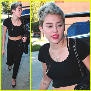 Miley Cyrus: Studio Session