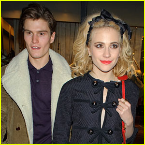 Pixie Lott & Oliver Cheshire: French Connection Couple!