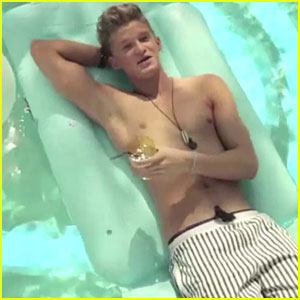 Cody Simpson: 'Pretty Brown Eyes' Music Video - Watch Now!