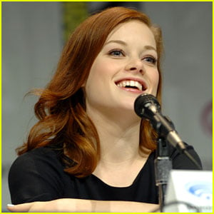 Jane Levy & Shiloh Fernandez: 'Evil Dead' at WonderCon