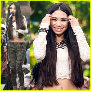 Jessica Sanchez: 'Extra' Performance at the Grove