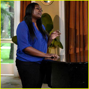 American Idol Top 4: Candice Glover Performs - Watch Now!