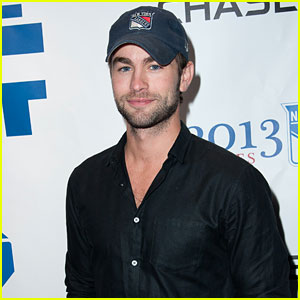 Chace Crawford: New York Rangers Playoff Game