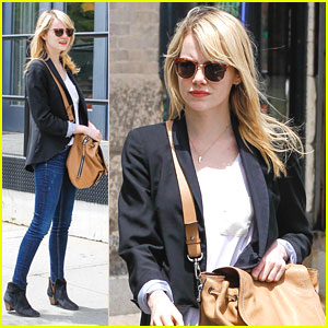 Emma Stone Runs Errands in NYC