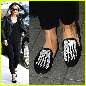 Julianne Hough: Skeletal Slippers at LAX Airport