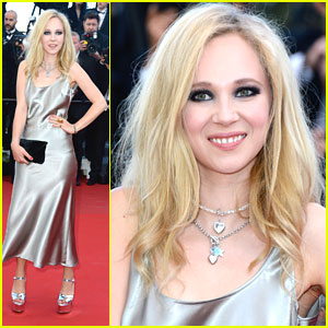 Juno Temple: 'The Immigrant' Premiere at Cannes 2013