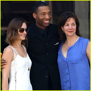 Leighton Meester Spends Mother's Day with 'Gossip Girl' Mom!