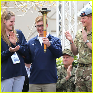 Missy Franklin Meets Prince Harry