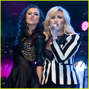 Demi Lovato: B96 SummerBash with Cher Lloyd!